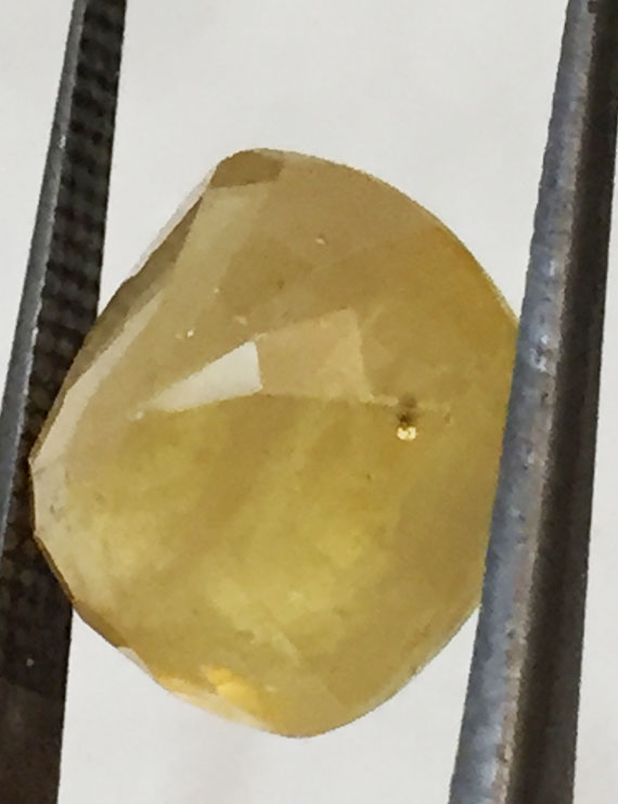 8.46 ct/9.40 ratti Natural Certified Ceylon Pukhraj/Yellow Sapphire